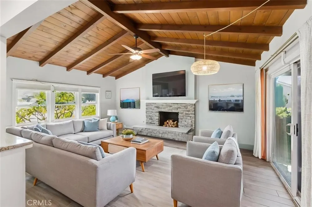429 S Colfax La Habra, CA 90631