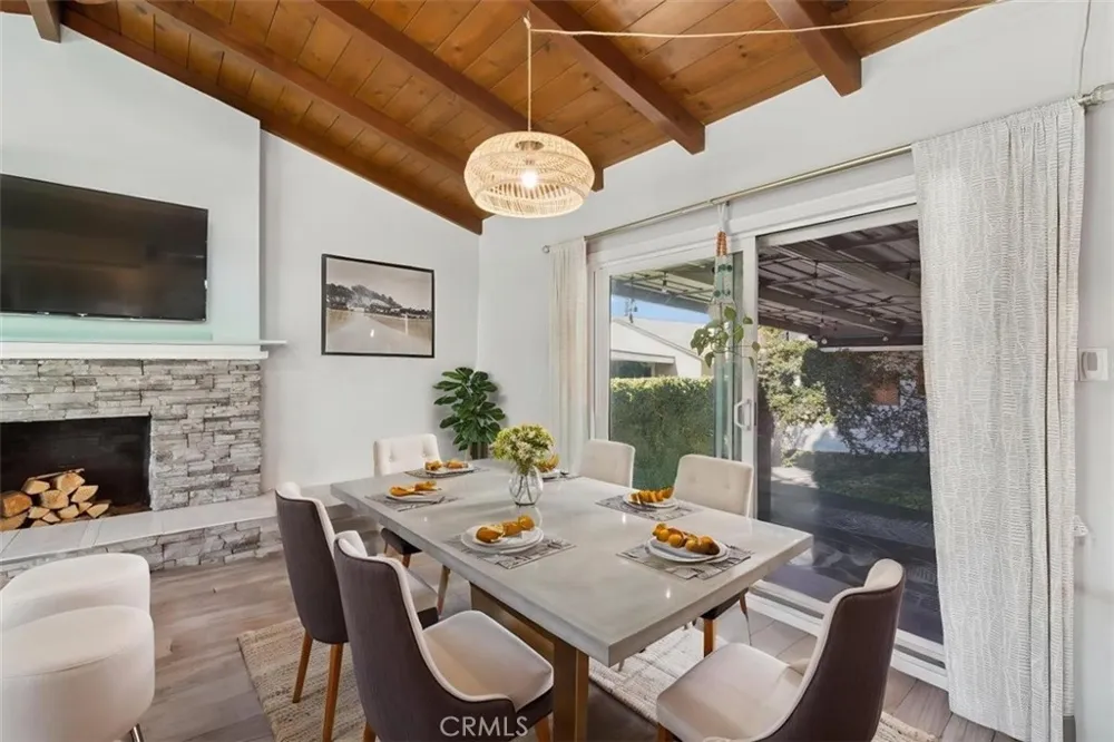 429 S Colfax La Habra, CA 90631