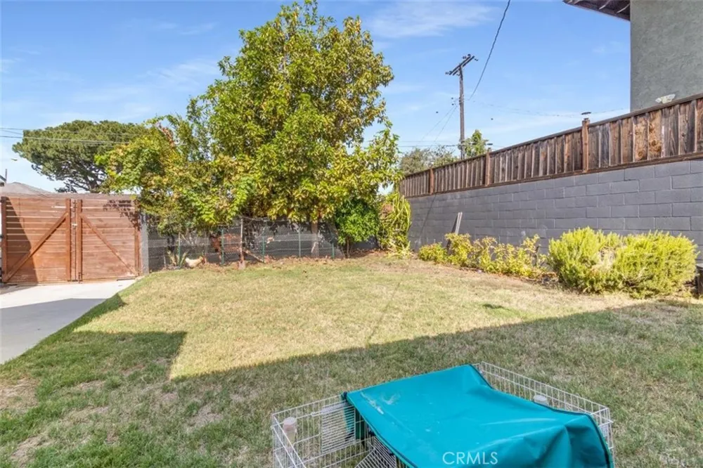429 S Colfax La Habra, CA 90631