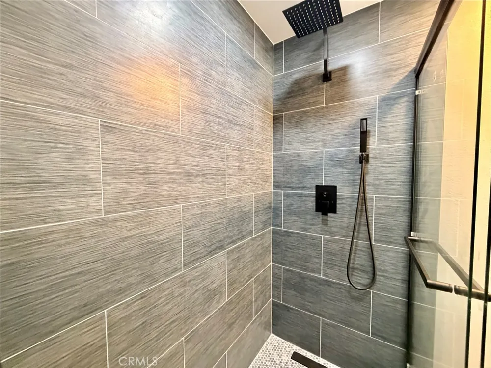 8512 Tuscany #202 Playa del Rey, CA 90293