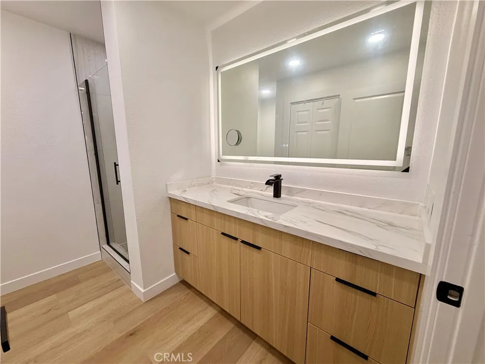 8512 Tuscany #202 Playa del Rey, CA 90293