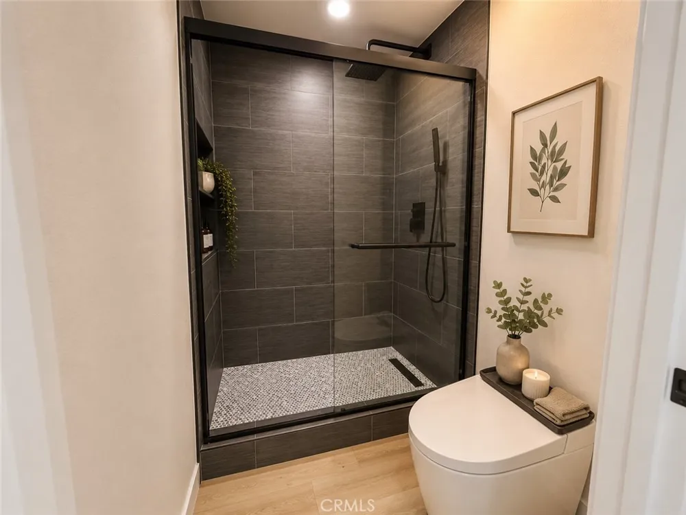 8512 Tuscany #202 Playa del Rey, CA 90293