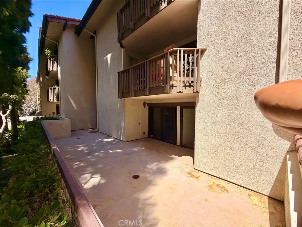 8512 Tuscany #202 Playa del Rey, CA 90293