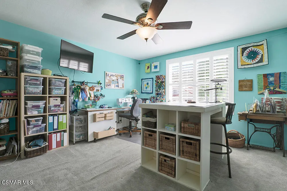 11823 Maple Crest Street Moorpark, CA 93021
