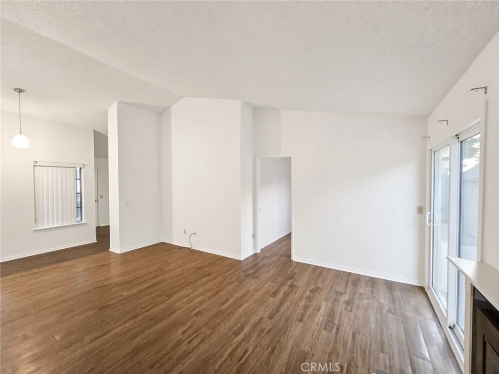 3851 Triton Palmdale, CA 93550