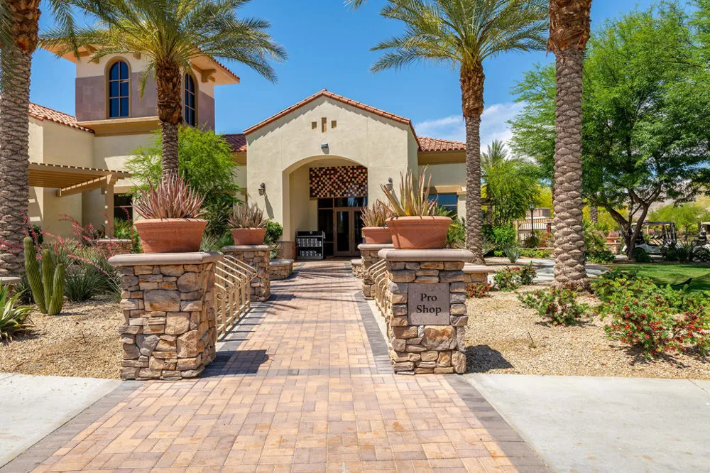 39010 Camino Orquesta Indio, CA 92203