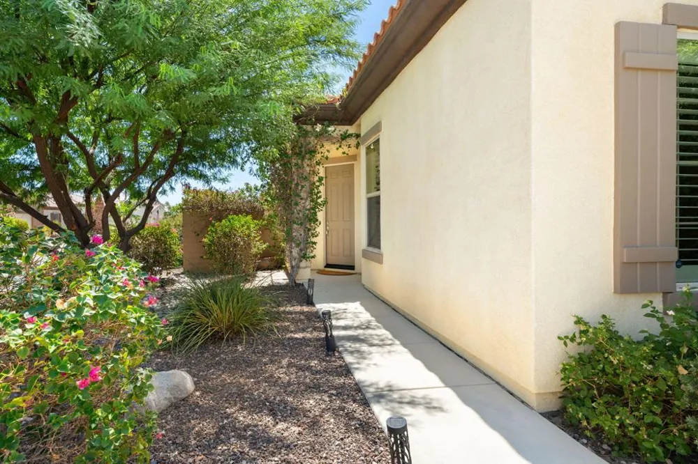 39010 Camino Orquesta Indio, CA 92203