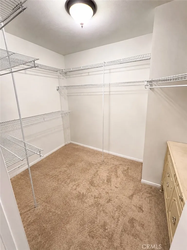1834 Nob Hill Running Springs, CA 92382