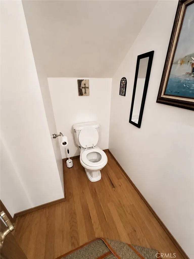 1834 Nob Hill Running Springs, CA 92382