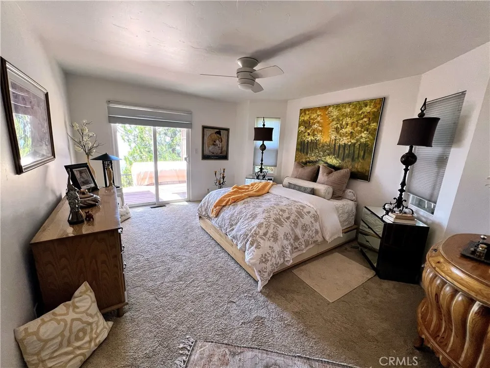 1834 Nob Hill Running Springs, CA 92382