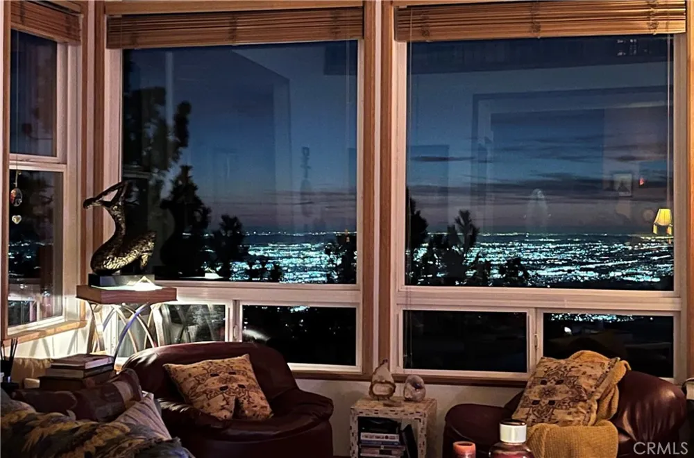 1834 Nob Hill Running Springs, CA 92382