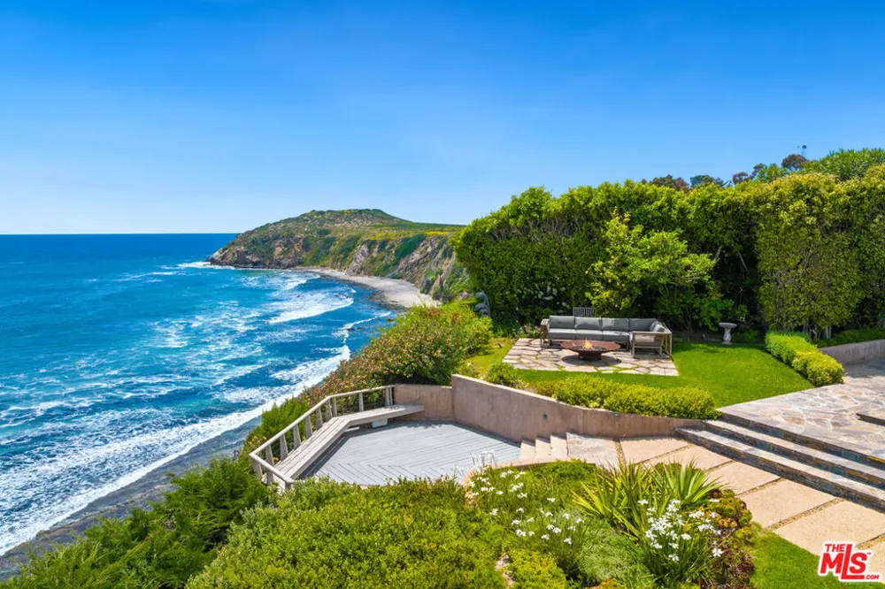 29020 Cliffside Drive Malibu, CA 90265