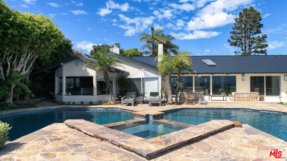 29020 Cliffside Drive Malibu, CA 90265