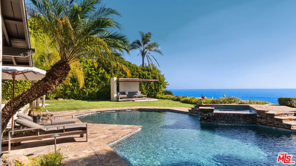 29020 Cliffside Drive Malibu, CA 90265
