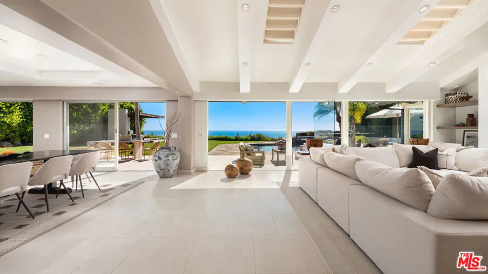 29020 Cliffside Drive Malibu, CA 90265