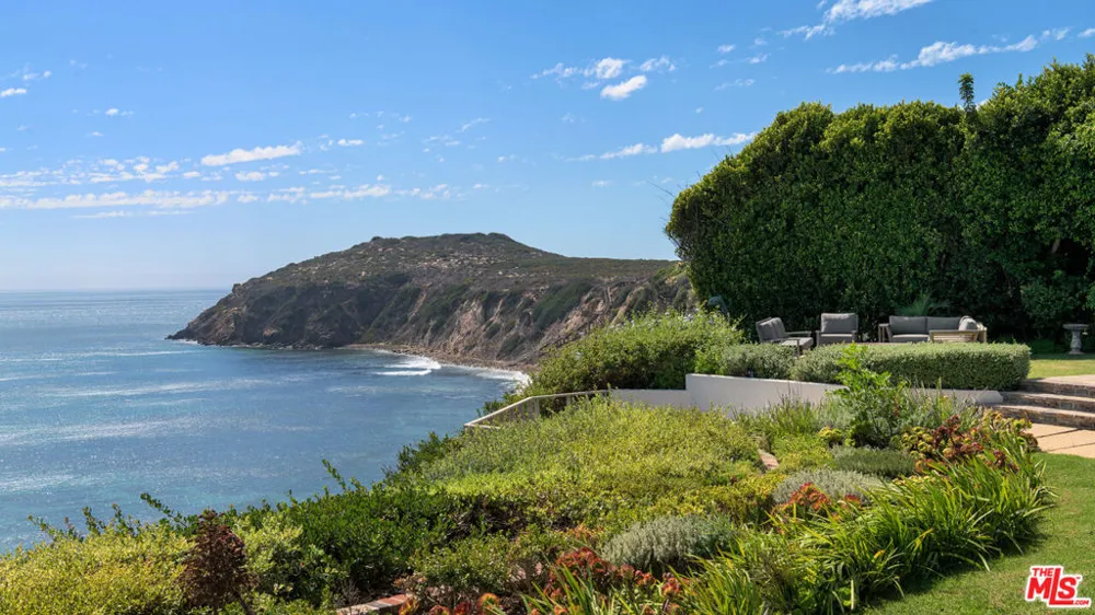 29020 Cliffside Drive Malibu, CA 90265