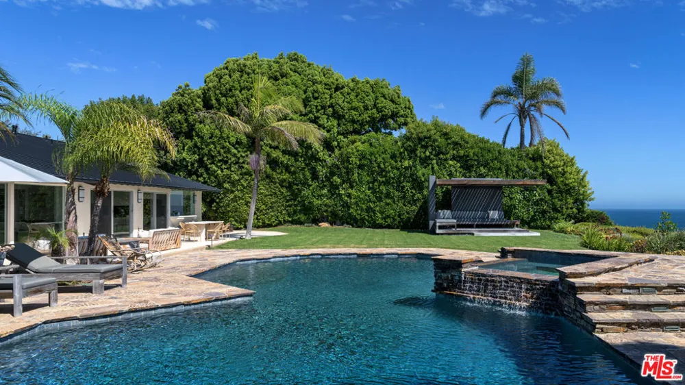 29020 Cliffside Drive Malibu, CA 90265