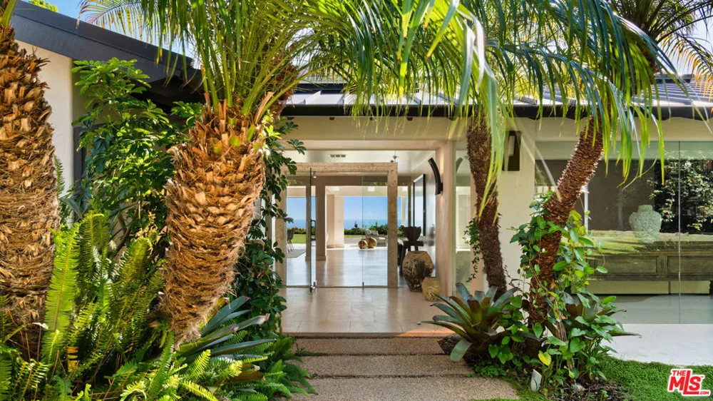 29020 Cliffside Drive Malibu, CA 90265