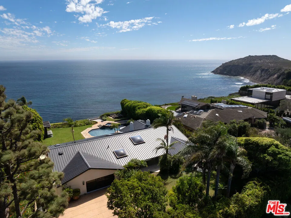 29020 Cliffside Drive Malibu, CA 90265