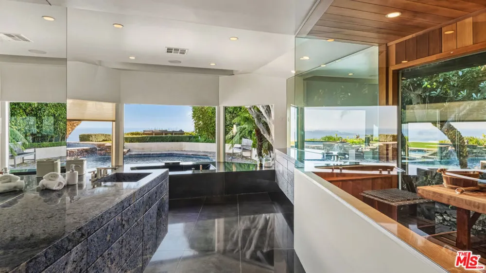 29020 Cliffside Drive Malibu, CA 90265