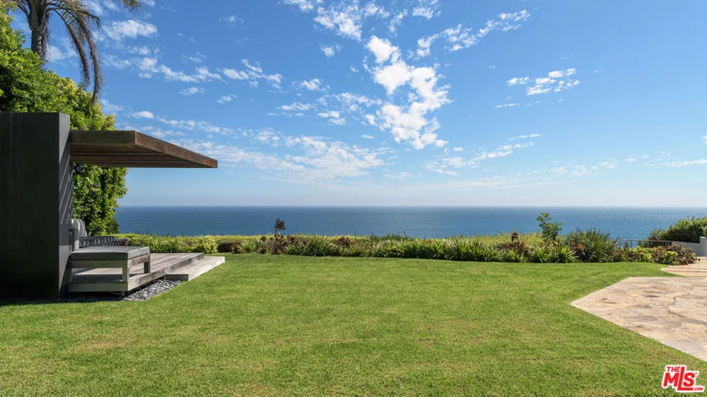 29020 Cliffside Drive Malibu, CA 90265
