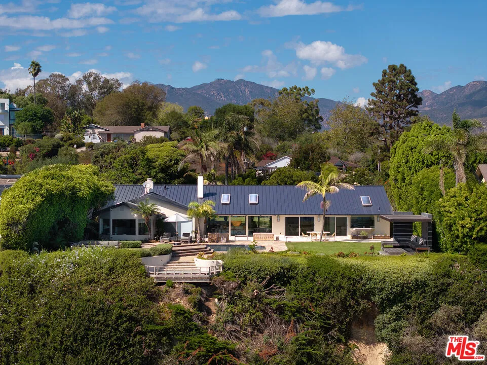 29020 Cliffside Drive Malibu, CA 90265