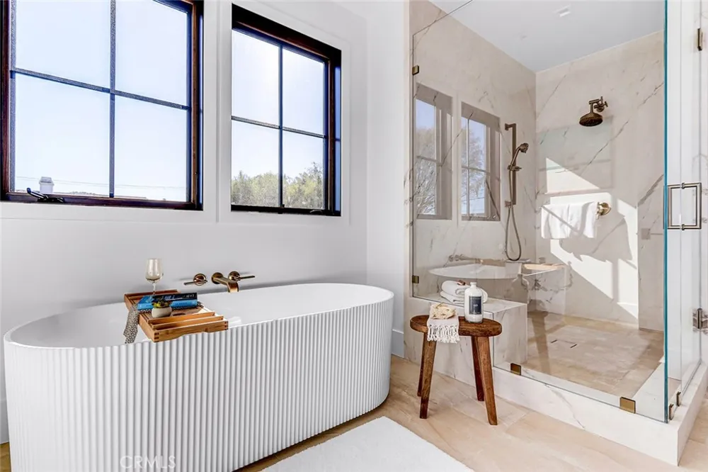 1658 Ruhland Ave Manhattan Beach, CA 90266