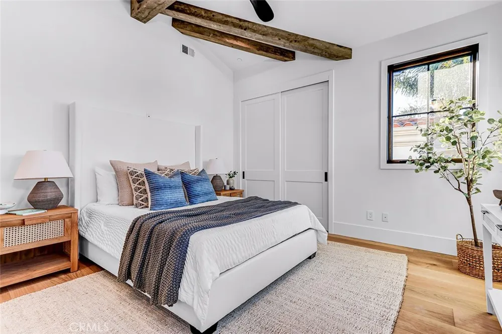 1658 Ruhland Ave Manhattan Beach, CA 90266
