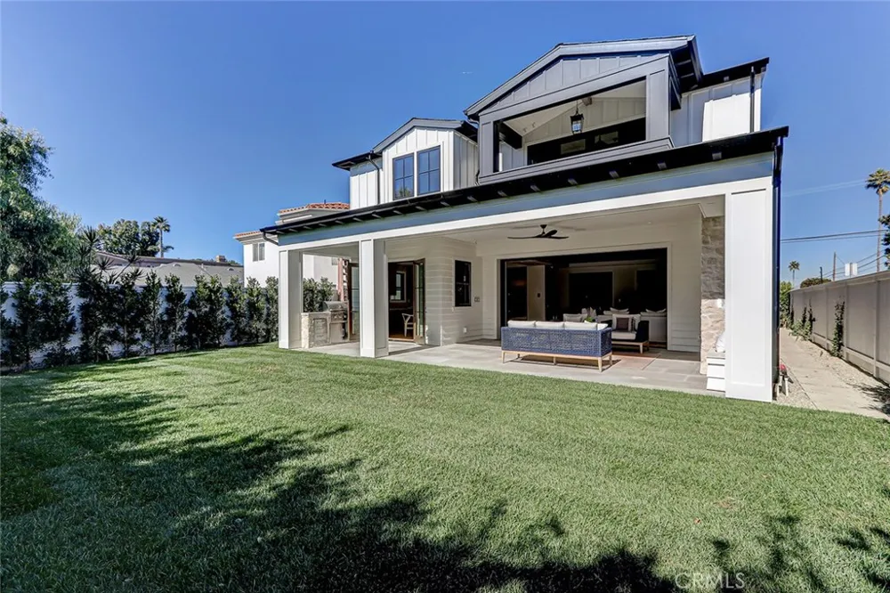 1658 Ruhland Ave Manhattan Beach, CA 90266