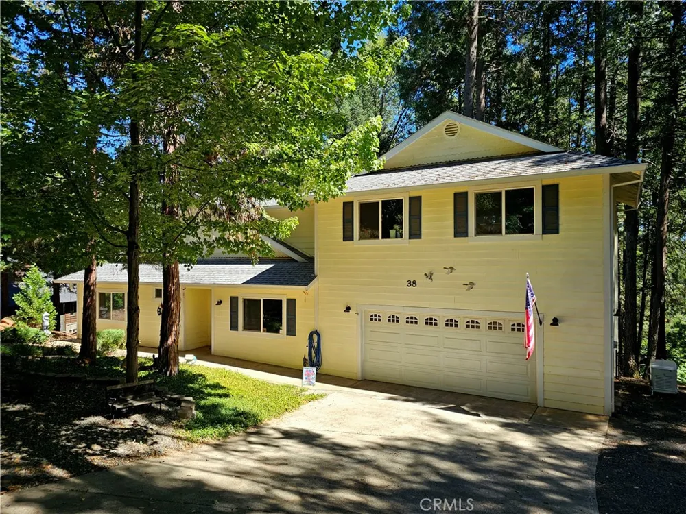 38 Mallard Court Magalia, CA 95954