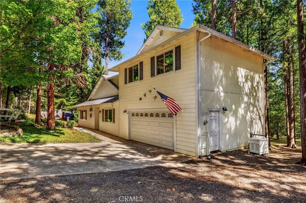38 Mallard Court Magalia, CA 95954