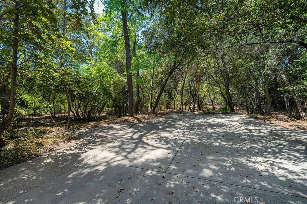 677 Deodar Bradbury, CA 91008