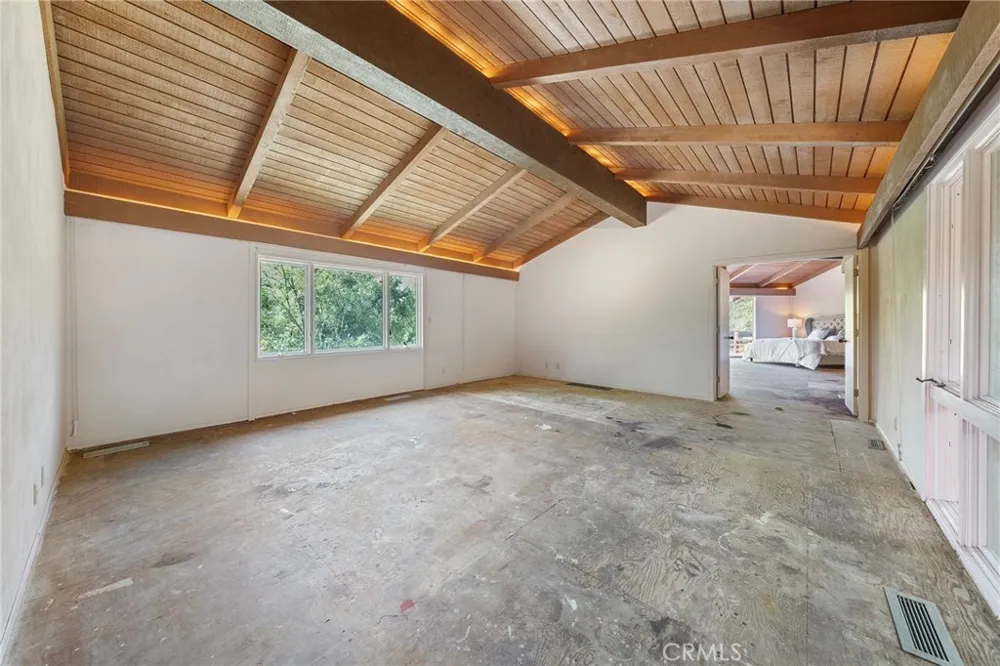 677 Deodar Bradbury, CA 91008