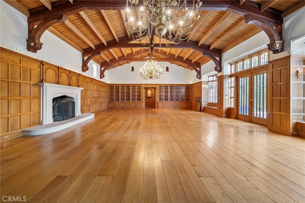 677 Deodar Bradbury, CA 91008