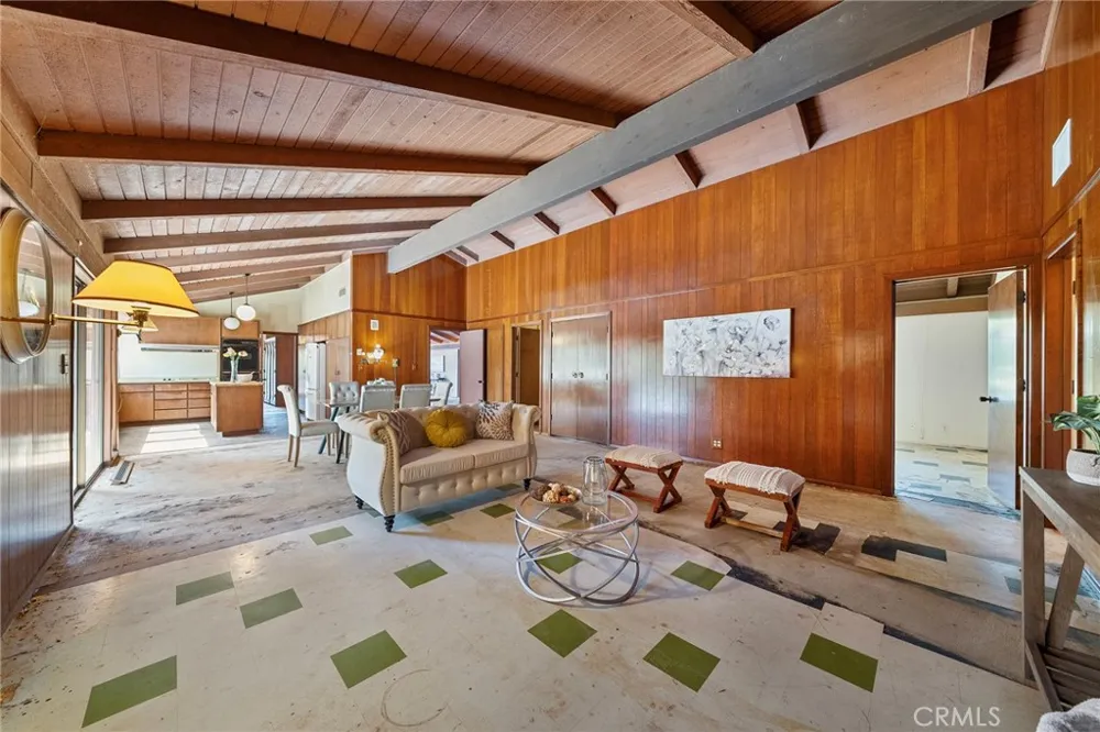 677 Deodar Bradbury, CA 91008
