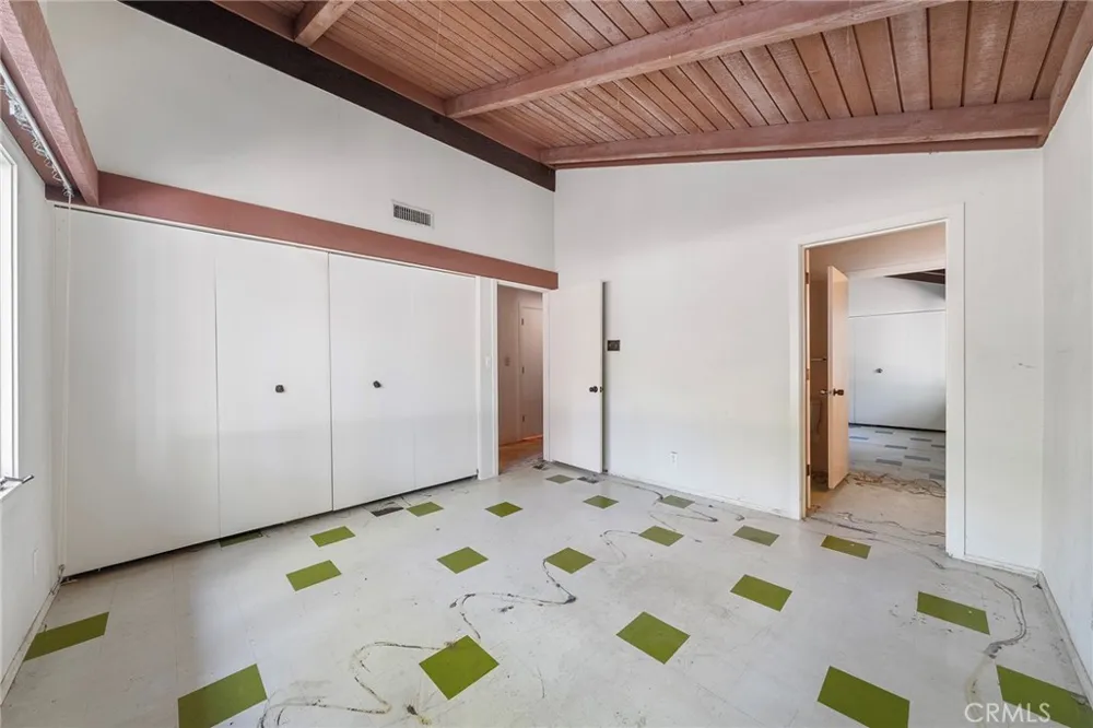 677 Deodar Bradbury, CA 91008