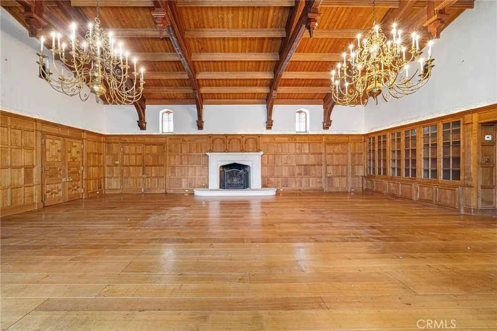 677 Deodar Bradbury, CA 91008
