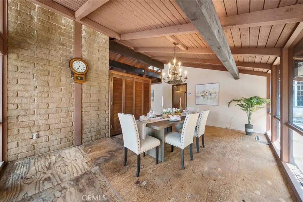 677 Deodar Bradbury, CA 91008