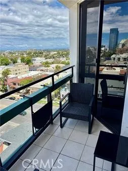 1310 E Ocean Boulevard #906 Long Beach, CA 90802