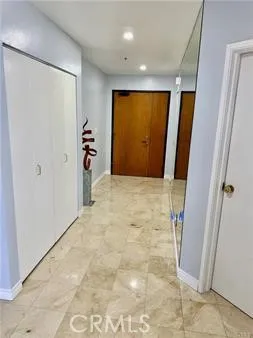 1310 E Ocean Boulevard #906 Long Beach, CA 90802