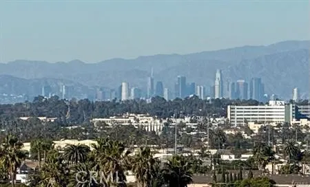1310 E Ocean Boulevard #906 Long Beach, CA 90802