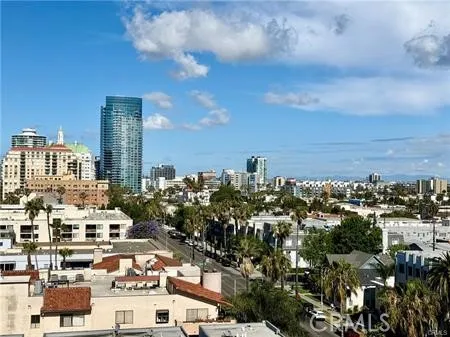 1310 E Ocean Boulevard #906 Long Beach, CA 90802