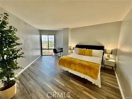 1310 E Ocean Boulevard #906 Long Beach, CA 90802
