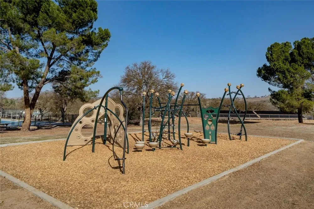 2639 Chaparral Paso Robles, CA 93446