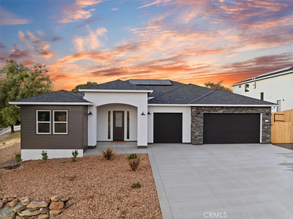 1 Thunder Rock Court Oroville, CA 95966