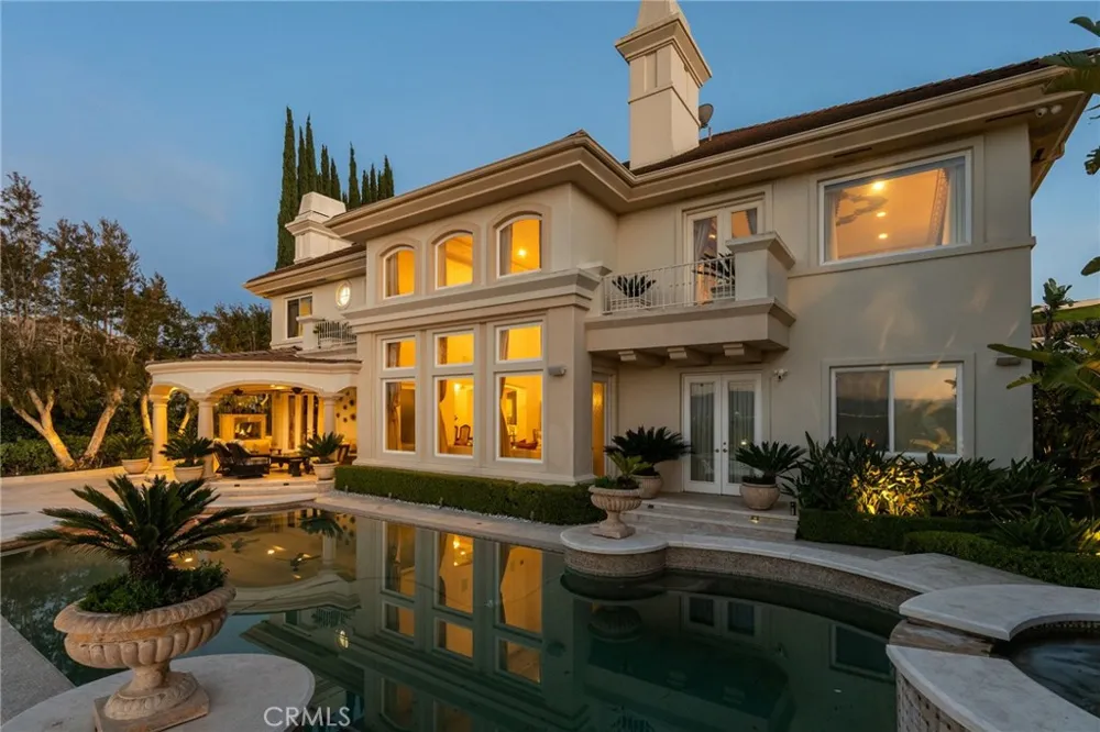 3724 Winford Drive Tarzana, CA 91356