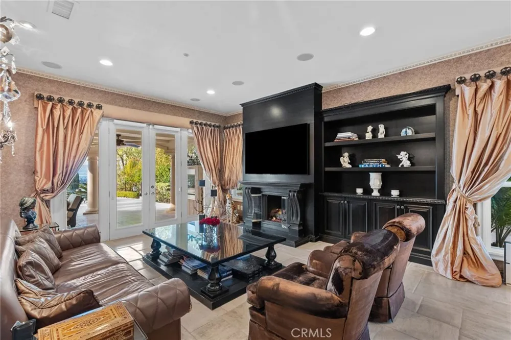 3724 Winford Drive Tarzana, CA 91356