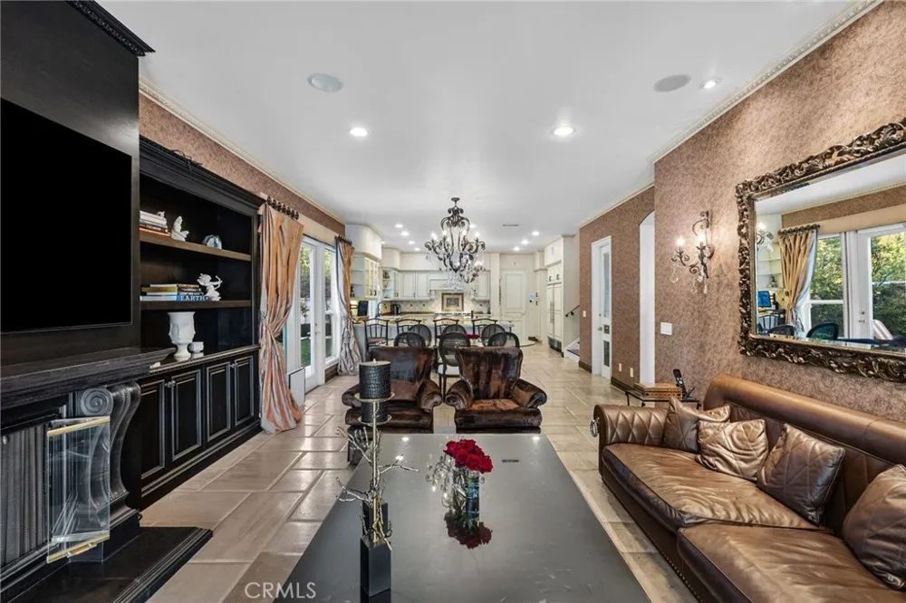 3724 Winford Drive Tarzana, CA 91356