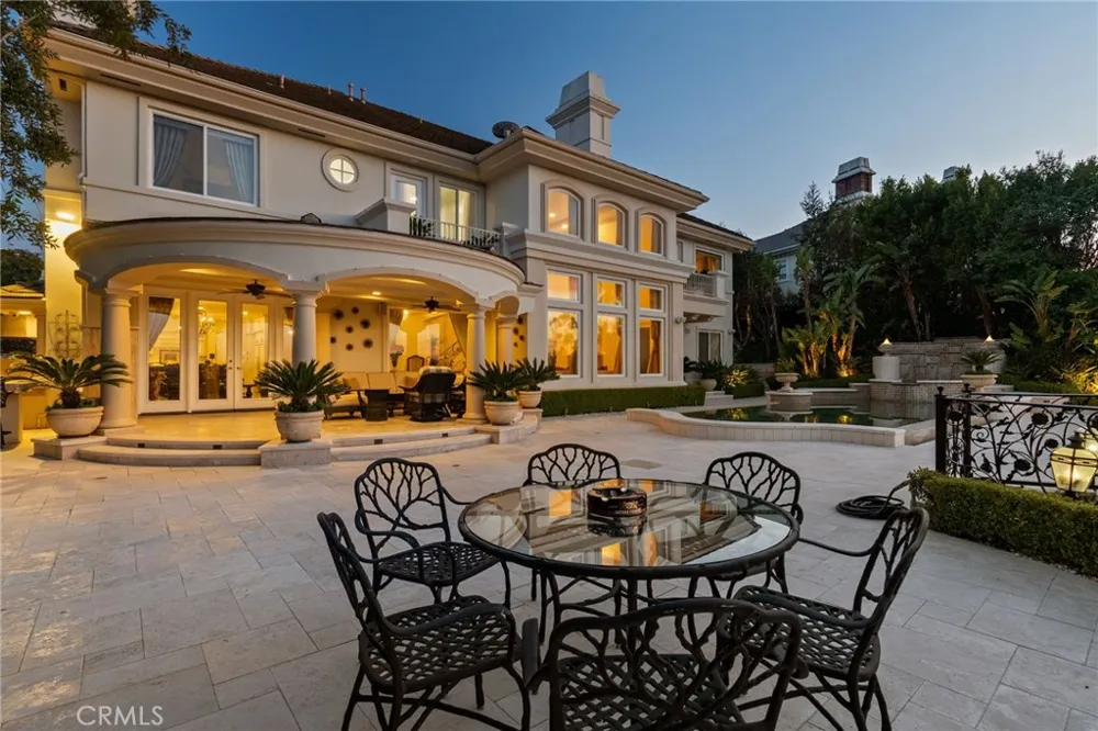 3724 Winford Drive Tarzana, CA 91356