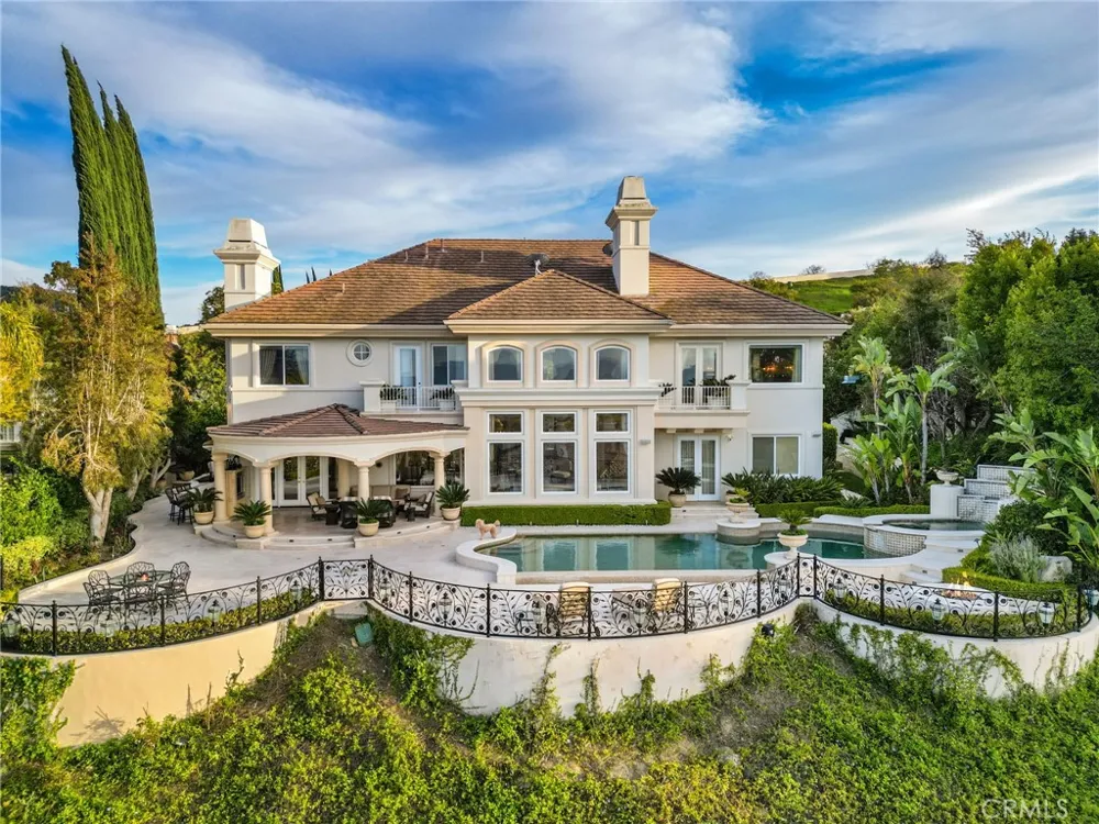 3724 Winford Drive Tarzana, CA 91356
